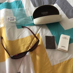 With case new Pollyana Coach Sunglasses